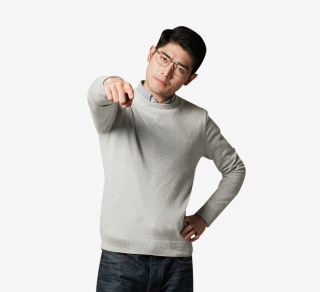青年男性愤怒情绪