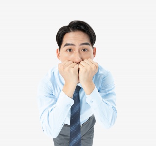 青年男性惊讶表情