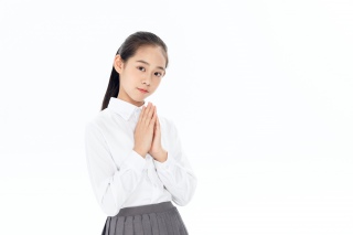 中学生女孩祈福