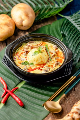 咖喱肥牛土豆泥